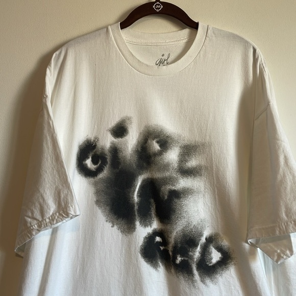 Girl in Red Shirt XXL White Black Merch Tour Official Pop Music Concert Band - Picture 3 of 11